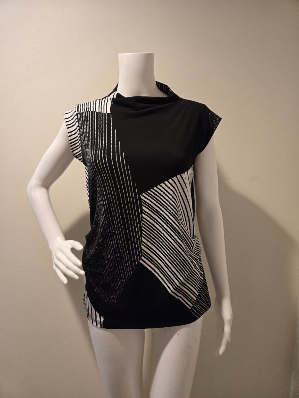 Clara Sun Woo Black White Stripe Shirt Pant Set XS/S - Picture 5 of 6
